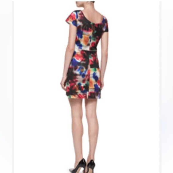 Milly Taylor Graffiti Bold Print Multicolor Dress Sz 10 - Picture 3 of 16